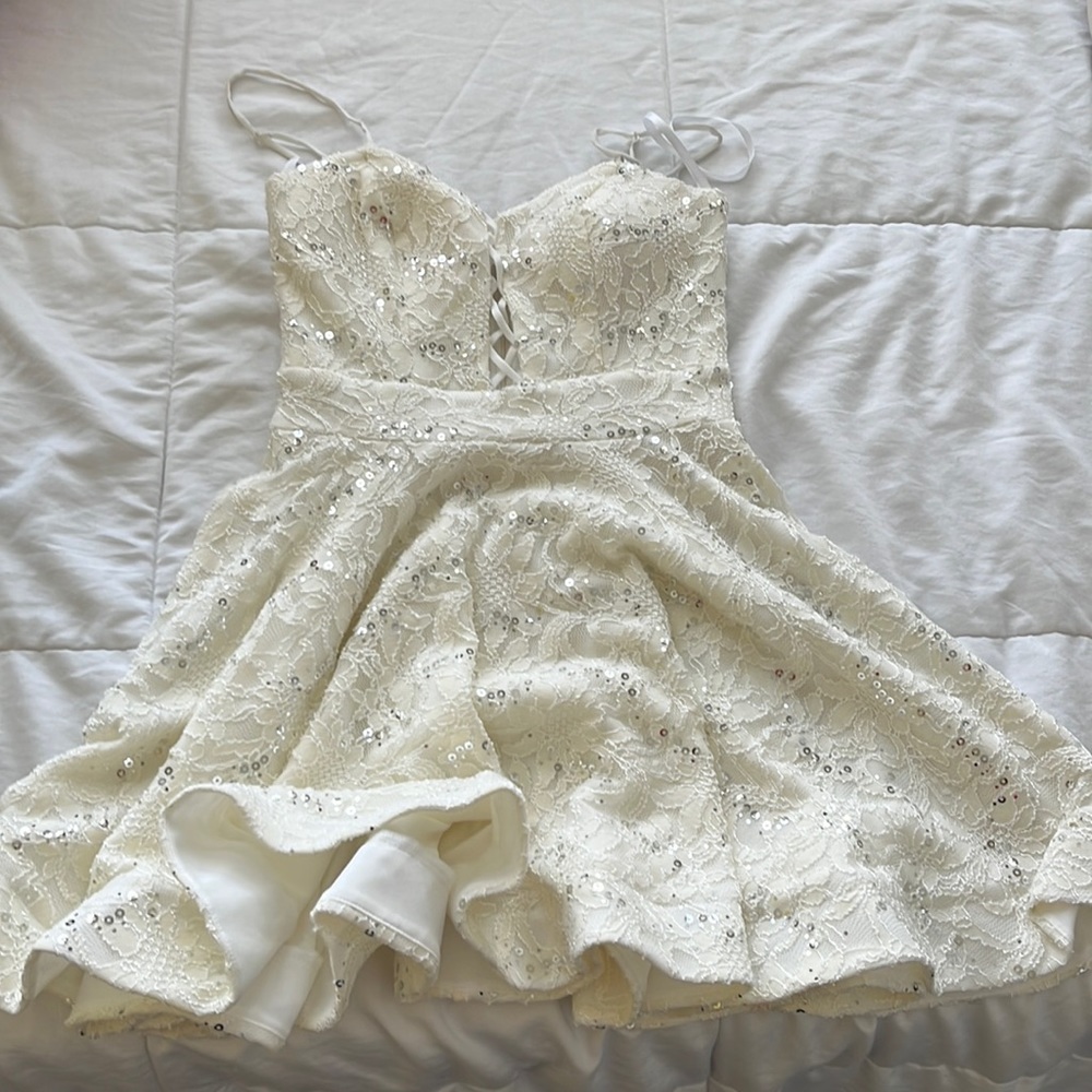 White and sequins semi-formal dress. Size 3, worn once.